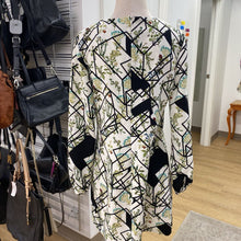 Load image into Gallery viewer, Wayf multi print dress M
