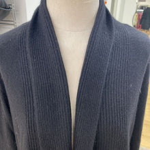 Load image into Gallery viewer, Lord & Taylor cashmere sweater L