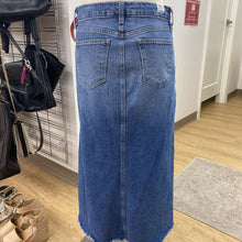 Load image into Gallery viewer, Frank & Eileen denim midi skirt 26