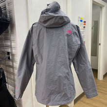 Load image into Gallery viewer, The North Face windbreaker L
