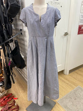 Load image into Gallery viewer, BodyBag dress NWT L