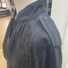 Load image into Gallery viewer, Smythe jumper L