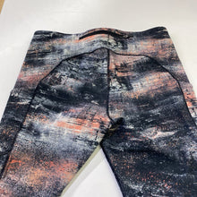 Load image into Gallery viewer, Lululemon leggings 10