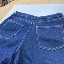 Load image into Gallery viewer, Wilfred wide leg shorts 29