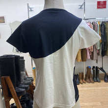 Load image into Gallery viewer, Akris Punto t-shirt 10