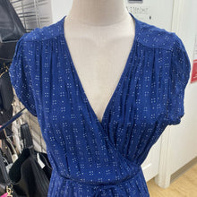 Load image into Gallery viewer, Gap wrap dress L