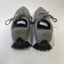 Load image into Gallery viewer, New Balance 327 sneakers 6