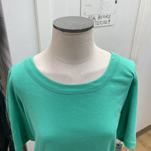 Load image into Gallery viewer, J Crew (outlet) plaid top S NWT