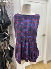 Load image into Gallery viewer, Knox Rose paisley top M