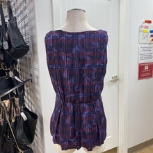 Load image into Gallery viewer, Knox Rose paisley top M