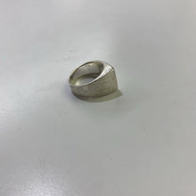 Load image into Gallery viewer, EKRJ .925 ring