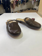 Load image into Gallery viewer, Salone Monet slides 9