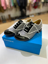 Load image into Gallery viewer, John Fluevog Martha shoes 9