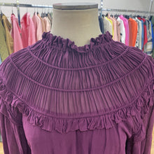 Load image into Gallery viewer, Farm Rio sheer sleeves top S