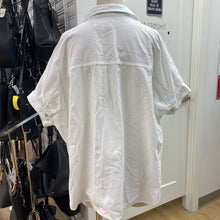 Load image into Gallery viewer, Denim Forum button up oversize shirt M