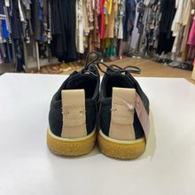 Load image into Gallery viewer, Ecco suede sneakers 7