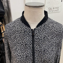 Load image into Gallery viewer, Molly Bracken light jacket XL