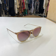 Load image into Gallery viewer, Pilgrim polarized sunglasses