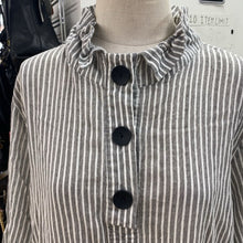 Load image into Gallery viewer, Terra tunic top L