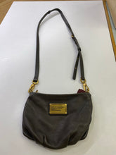 Load image into Gallery viewer, Marc By Marc Jacobs leather crossbody