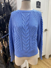 Load image into Gallery viewer, Banana Republic cotton cable knit sweater M