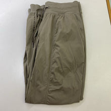 Load image into Gallery viewer, Lululemon jogger style pants 6
