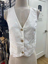 Load image into Gallery viewer, Gap Linen vest XS