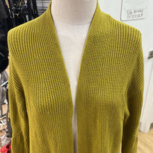 Load image into Gallery viewer, Lululemon sweater XL/XXL