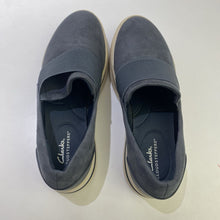 Load image into Gallery viewer, Clarks Cloudsteppers shoes 10