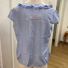 Load image into Gallery viewer, Talbots silk top 8