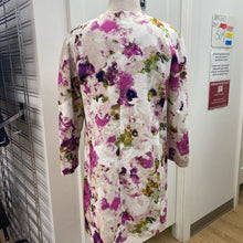 Load image into Gallery viewer, Liz Claiborne light coat M