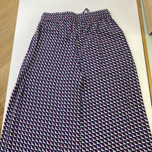 Load image into Gallery viewer, Babaton pull on culottes S