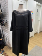 Load image into Gallery viewer, JS Collection evening dress NWT 20