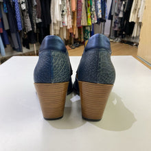 Load image into Gallery viewer, John Fluevog Room 502 Talon shooties NWOT 10