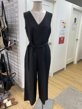 Load image into Gallery viewer, Vince Camuto jumpsuit 10 NWT