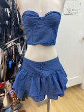 Load image into Gallery viewer, Cotton Candy LA chambray skirt M