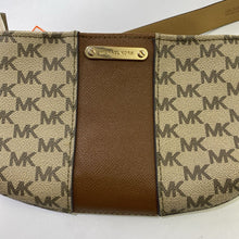 Load image into Gallery viewer, Michael Kors belt bag