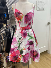 Load image into Gallery viewer, Xscape floral dress 14