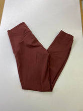 Load image into Gallery viewer, Lululemon leggings 6