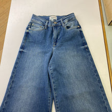 Load image into Gallery viewer, Frame Le Palazzo Crop jeans 25