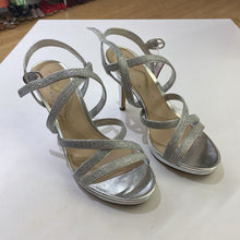 Load image into Gallery viewer, Unisa sandals 37