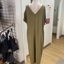 Load image into Gallery viewer, Everlane jumpsuit 16