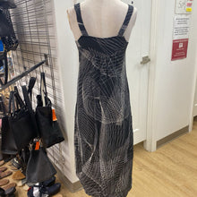 Load image into Gallery viewer, Allison Wonderland midi dress 2