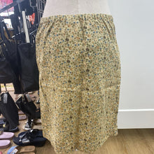 Load image into Gallery viewer, Laura Ashley vintage linen skirt 4