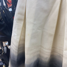 Load image into Gallery viewer, Club Monaco pleated skirt 0