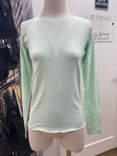 Load image into Gallery viewer, Lululemon top M