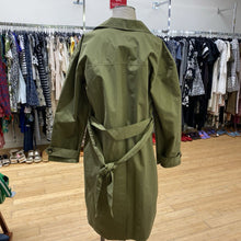 Load image into Gallery viewer, Bailey trench coat M