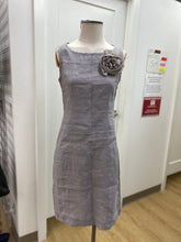 Load image into Gallery viewer, Tiffi linen dress S