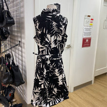 Load image into Gallery viewer, Talbots Stretch dress 16