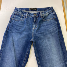 Load image into Gallery viewer, Silver curvey high bootcut jeans10